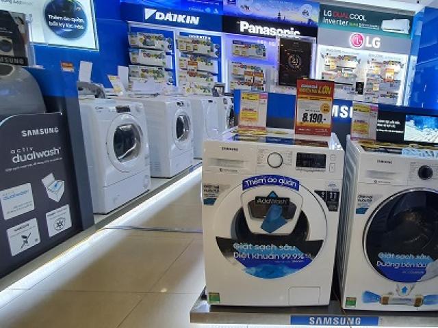 Hàng điện máy giảm giá đến 82% để xả hàng tồn, tivi, máy giặt rẻ chưa từng có