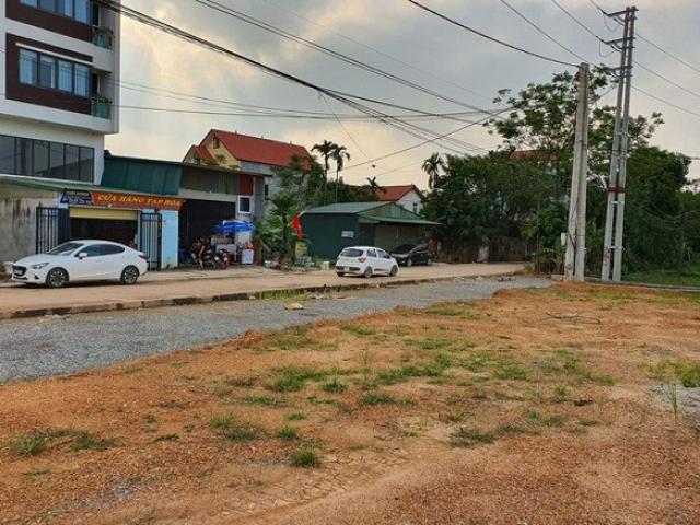 Vay tiền ôm BĐS, tưởng lời to ai ngờ ôm “trái đắng”
