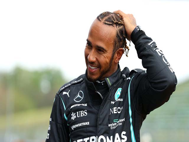 Nóng nhất thể thao tối 27/8: Lewis Hamilton bị chỉ trích vì lương quá cao