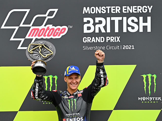 Racing MotoGP, British GP: Yamaha races championship, historic podium for the Italian racing team