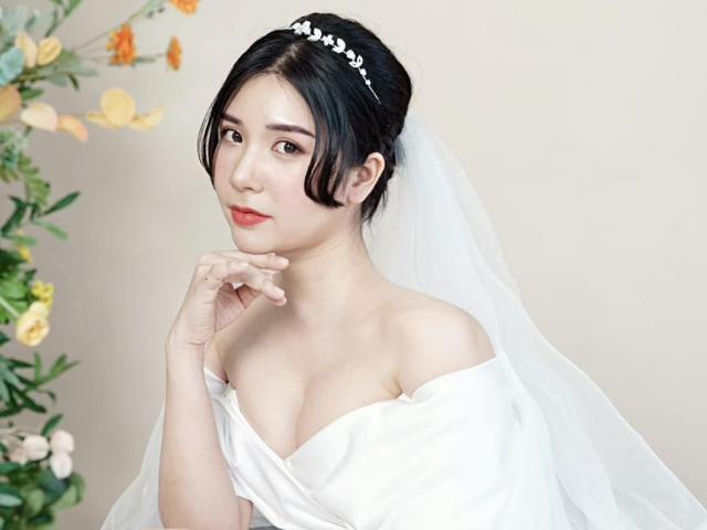 Diện váy cưới khoe thềm ngực, Thanh Bi quyết định lấy chồng?