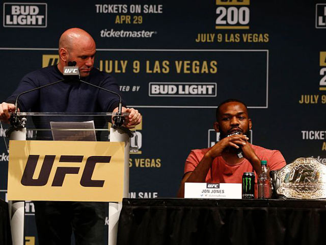 The hottest sport on the evening of September 25: UFC legend Jon Jones was arrested, president Dana White spoke up