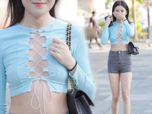 Người đẹp đường phố châu Á gây choáng với áo đan dây chằng chịt như mạng nhện