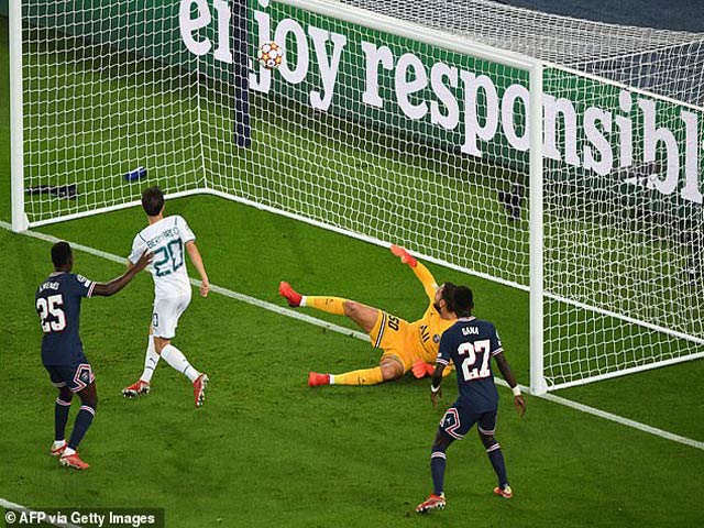 Man City mất dần sự đáng sợ thời Pep: Hụt Kane, Ronaldo để lại di chứng thế nào? 10 ”Tội đồ” Man City bỏ lỡ không tưởng trước PSG, hứng ”gạch đá” từ mạng xã hội
