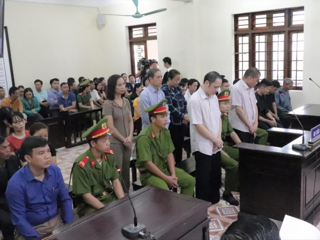 Hôm nay tuyên án gian lận thi cử Hà Giang: Nâng điểm 106 thí sinh để ”tạo phúc”?
