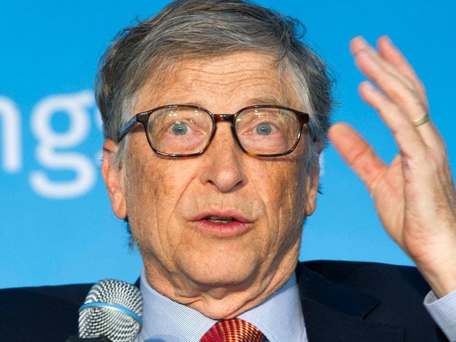 Bill Gates “đánh bại” ông chủ Amazon, trở thành người giàu nhất thế giới
