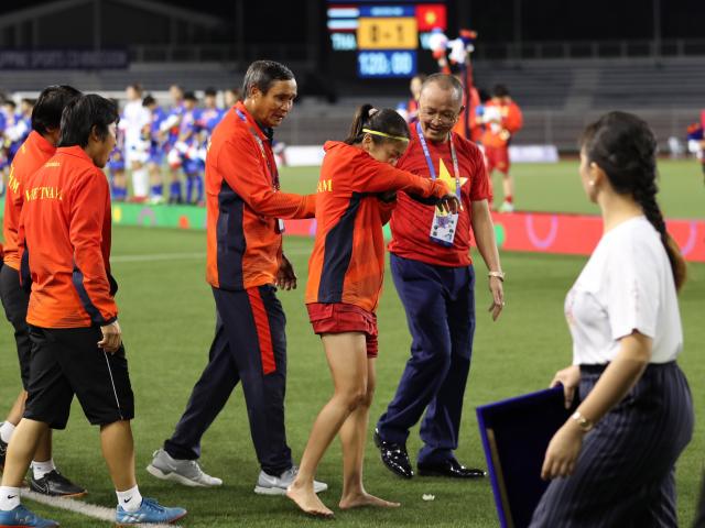 Họp báo ĐT nữ Việt Nam vô địch SEA Games 30: ”Tướng” Chung chúc U22 Việt Nam đoạt HCV