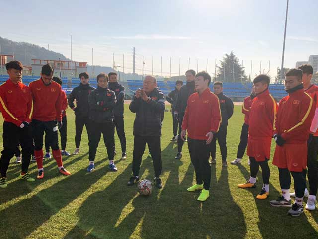 U23 Việt Nam sẵn sàng đấu đội hạng 3 Hàn Quốc: Quang Hải sung mãn thể lực
