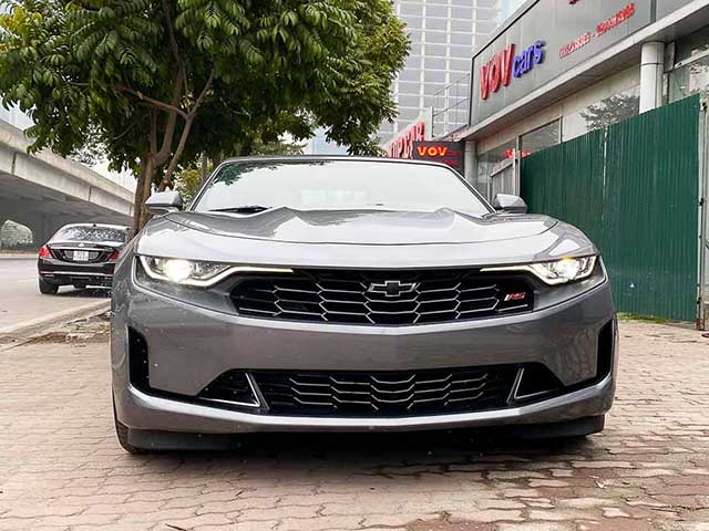 Chevrolet Camaro mui trần thế hệ mới xuất hiện tại Việt Nam