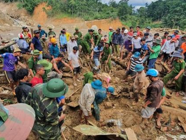 Hiện trường vụ sạt lở kinh hoàng tại Trà Leng - Quảng Nam