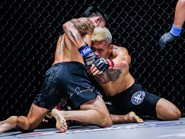 Thanh Le knocked out Martin Nguyen: Strategy to defeat the 