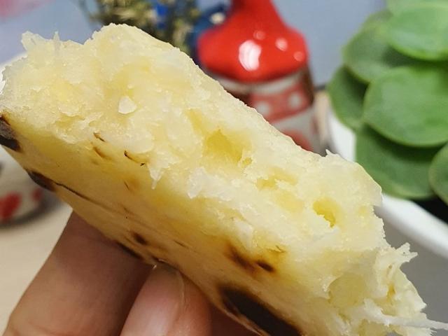 Món bánh nhà nghèo “lên đời” thành đặc sản hút khách Hà thành, ngày bán 500 chiếc