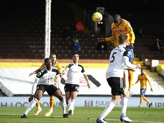 Video highlighting the Fulham - Everton game: Double star, 5 spectacular goals