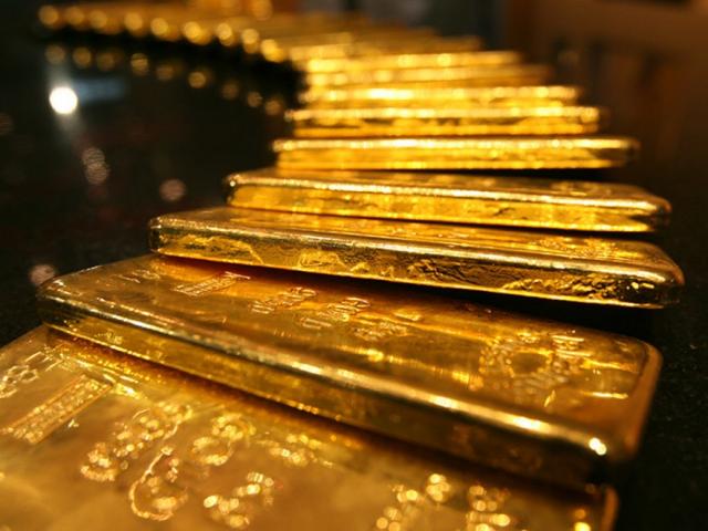 Gold price today 11/25: Continuously drilled the bottom, people sold 17 tons of gold