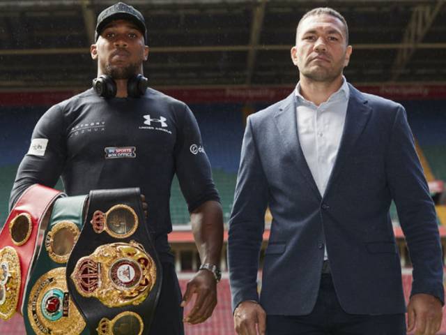 The hottest sport on the evening of November 26: 1000 fans watch the Joshua - Pulev match live