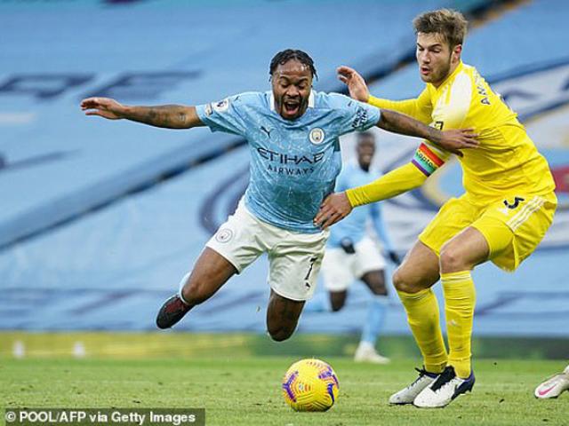 Video Man City - Fulham: Storm Attack, 2 Bright Sublimation Stars