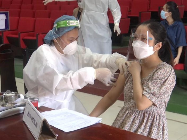 Video: Đà Nẵng tổ chức tiêm vaccine phòng COVID-19 cho 2.000 bà bầu