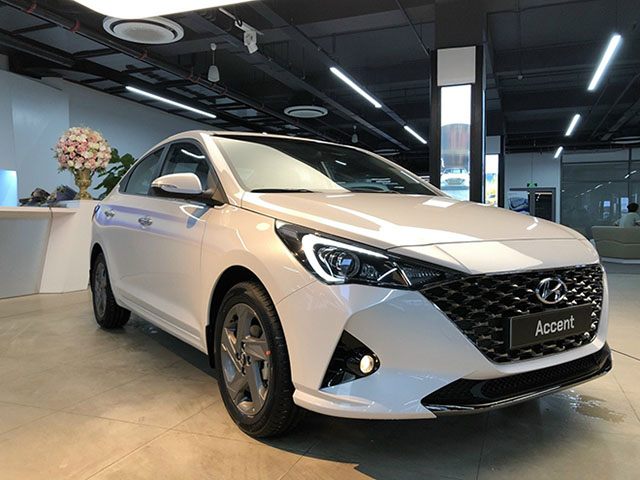 Giá xe Hyundai Accent lăn bánh tháng 10/2021