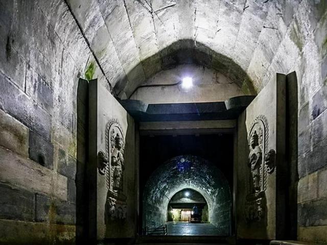 Vụ bắt 466 người trong băng trộm mộ gây chấn động TQ, cổ vật thu giữ đủ ”lấp” bảo tàng