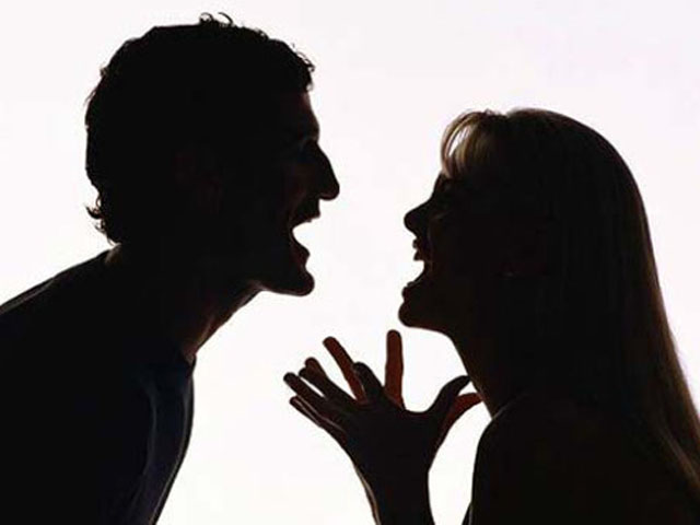 Các cặp đôi thường xuyên cãi nhau nên đọc bài viết này