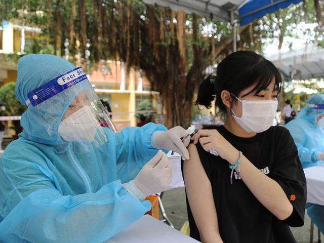 TP.HCM lý giải số ca nhập viện, ca nhiễm tăng