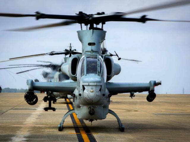VIDEO: Trực thăng chiến đấu “rắn hổ mang” mang trên mình vũ khí tối tân