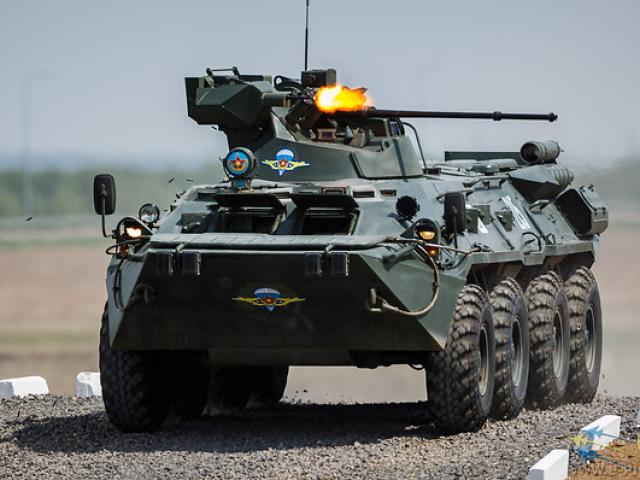 Sức mạnh xe bọc thép chở quân đa địa hình hiện đại của quân đội Nga
