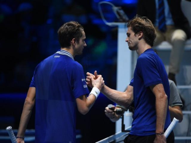 Video tennis Medvedev - Zverev: Kịch chiến 3 set, 2 loạt ”đấu súng” định đoạt vé bán kết (ATP Finals)