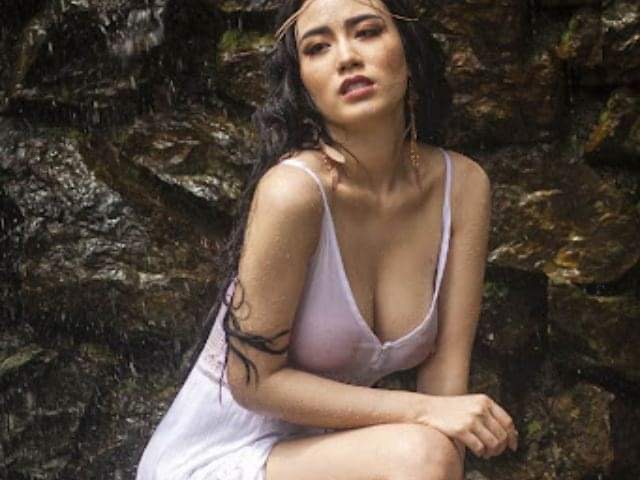 Style đồ bơi đi tắm suối của loạt người đẹp Việt gây tranh cãi