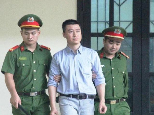 ”Trùm cờ bạc” Phan Sào Nam bị ngồi tù trở lại