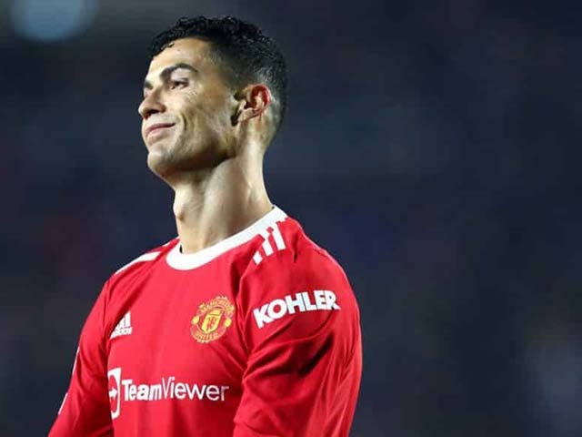 "Kẻ đóng thế" Carrick giỏi cỡ nào để được dẫn dắt MU - Ronaldo thay Solskjaer? 8 MU của Carrick tập buổi đầu chờ đấu Cúp C1, Ronaldo cầm trịch
