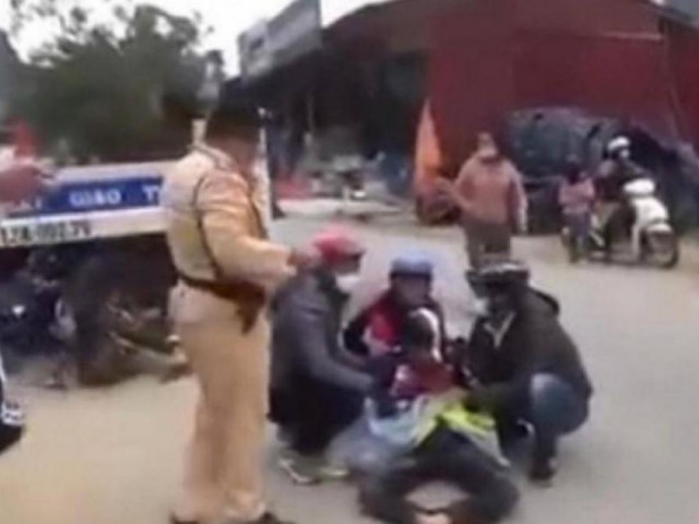Công an lên tiếng về clip ”nam sinh đâm trúng xe CSGT” ở Lạng Sơn