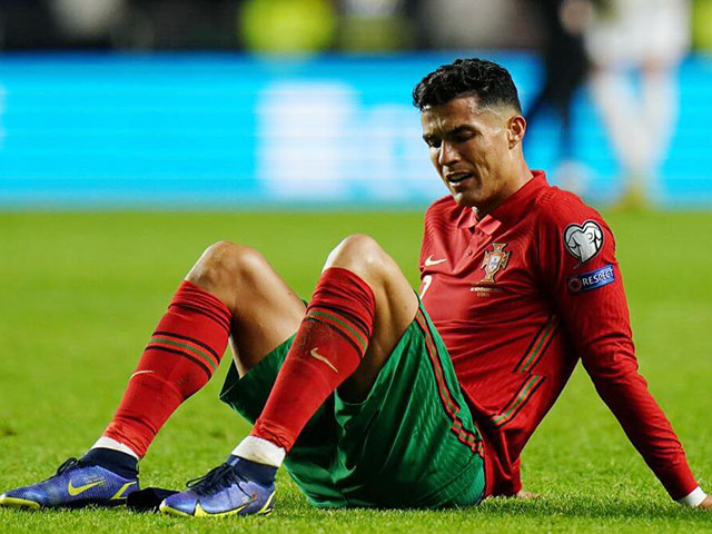 Kịch bản sốc Bồ Đào Nha tuột vé World Cup 2022, Ronaldo từ giã đội tuyển