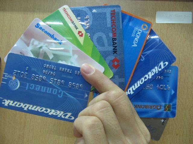 Ngân hàng nào đang có nhiều thẻ ATM lưu hành nhất tại Việt Nam?
