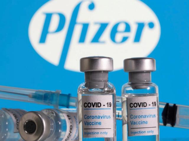 Bộ Y tế lên tiếng chính thức về 2 lô vắc-xin Pfizer gia hạn sử dụng thêm 3 tháng