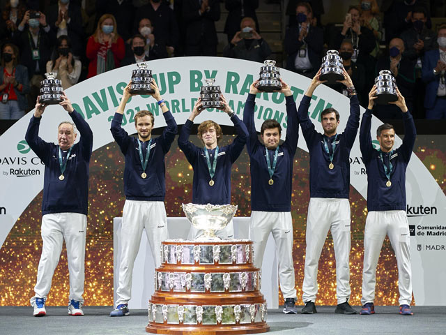 Medvedev - Rublev tung hoành, Nga chính thức đăng quang Davis Cup 2021