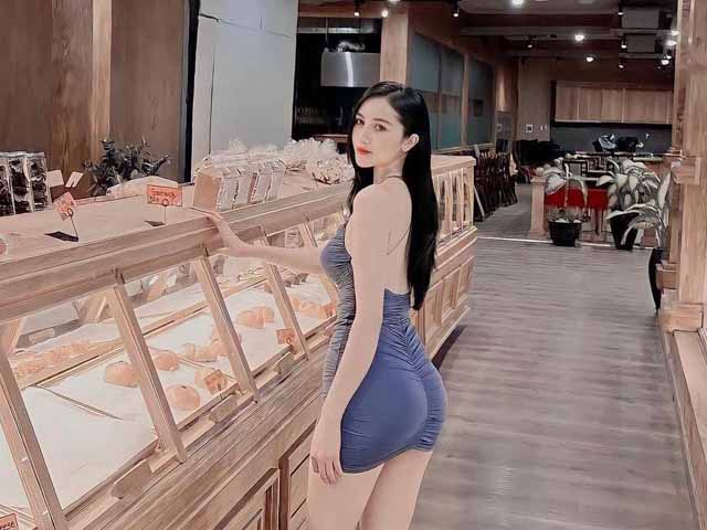 Hot gymer Biên Hoà nổi nhất cửa hàng bánh nhờ kiểu váy ”gây ảo giác” tôn vòng 3