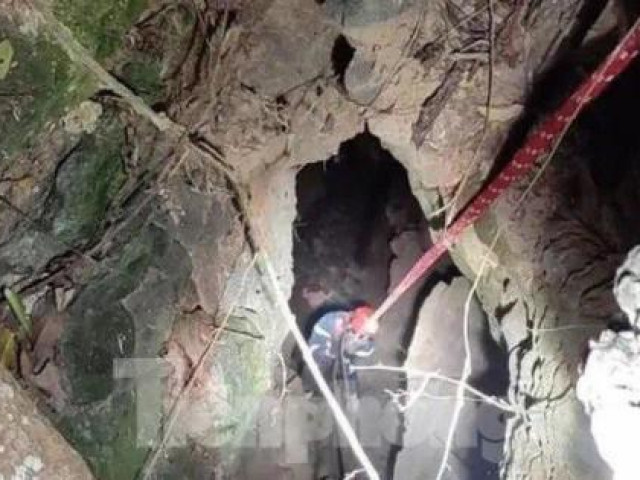 Phát hiện thiếu nữ tự tử lại tìm thấy hài cốt người cha mất tích trong hang sâu ở Cao Bằng