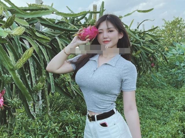 ”Hot girl vườn thanh long” mặc đồ ôm sát tôn body dáng ”hồ lô” tròn đầy