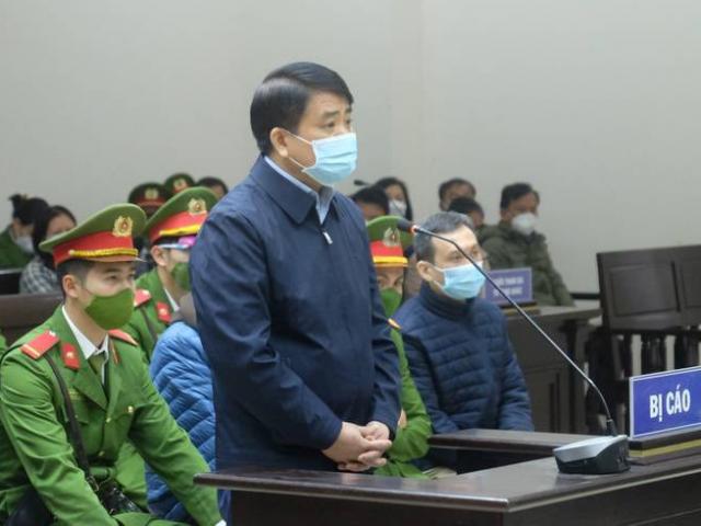 Ông Nguyễn Đức Chung lấy danh dự để khẳng định lời khai trước tòa